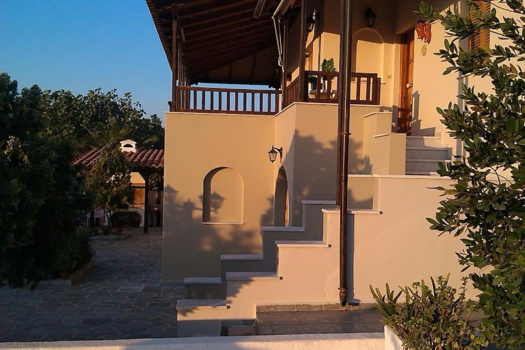 סובאלה Explore Aegina Island מראה חיצוני תמונה