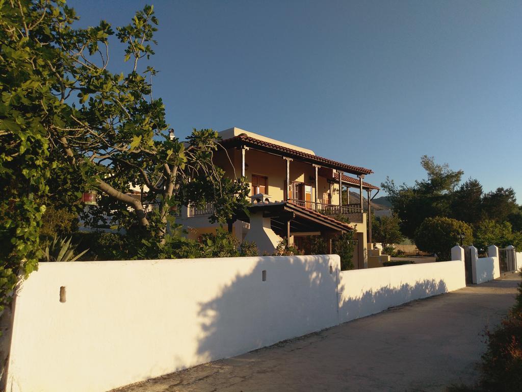 סובאלה Explore Aegina Island מראה חיצוני תמונה